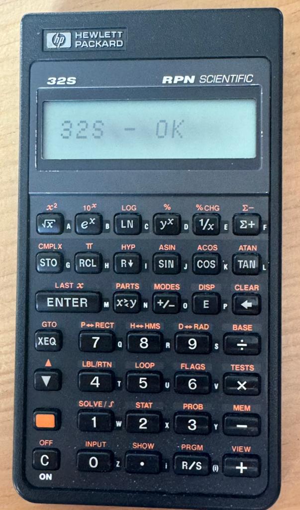 HP 32S rekenmachine, Diversen, Rekenmachines, Ophalen of Verzenden, Gebruikt