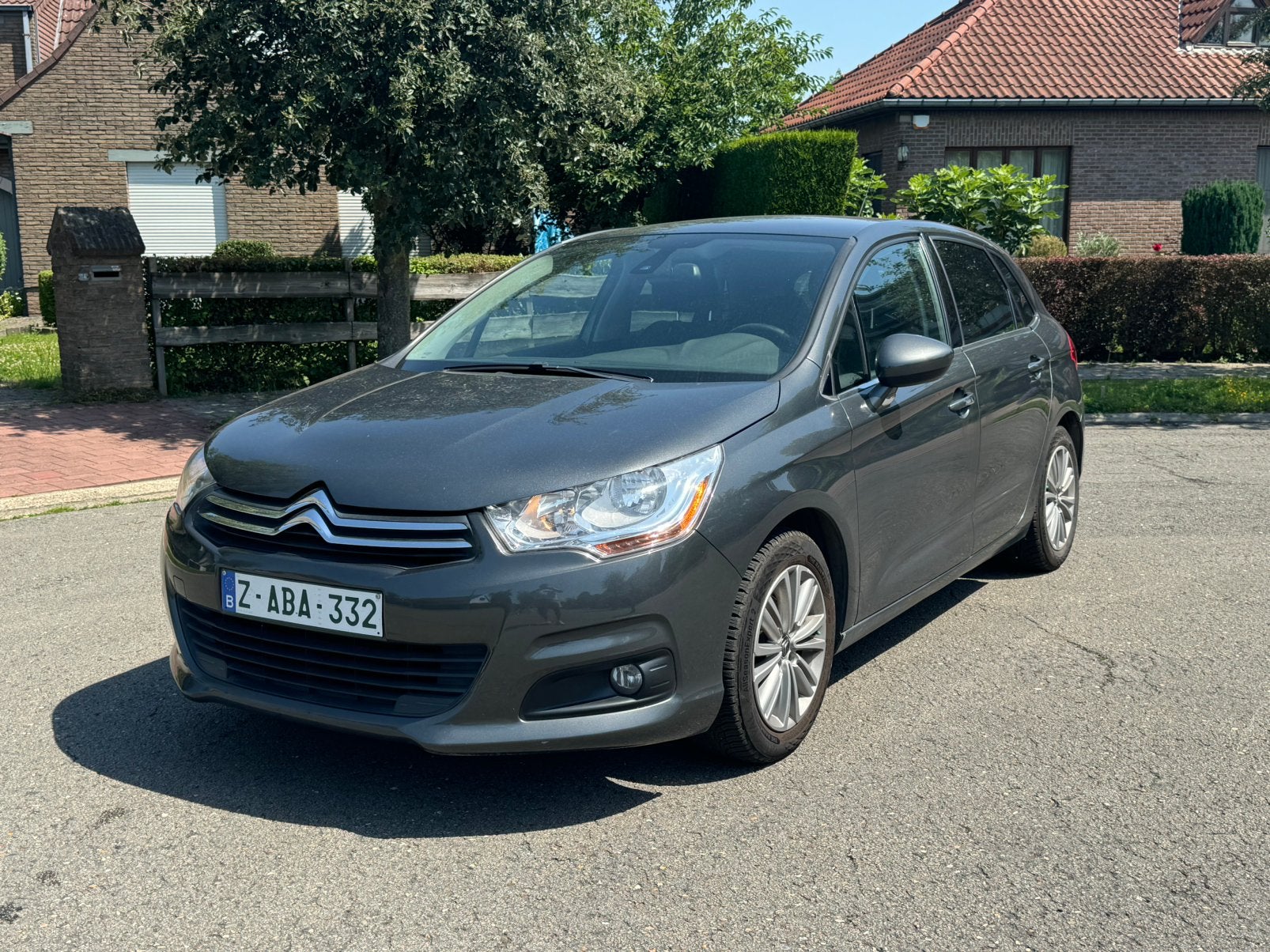 Citroen C4 VTI 1.4 benzine, airco, 145.000 km, 12.2011., Auto's, Citroën, Voorwielaandrijving, Euro 5, Stof, Zwart