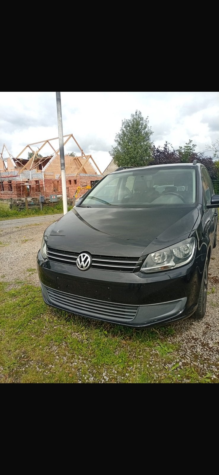 Te koop volkswagen Touran 1.6TDI Automaat!, Auto's, Euro 5, Zwart, 1600 cc, Zwart