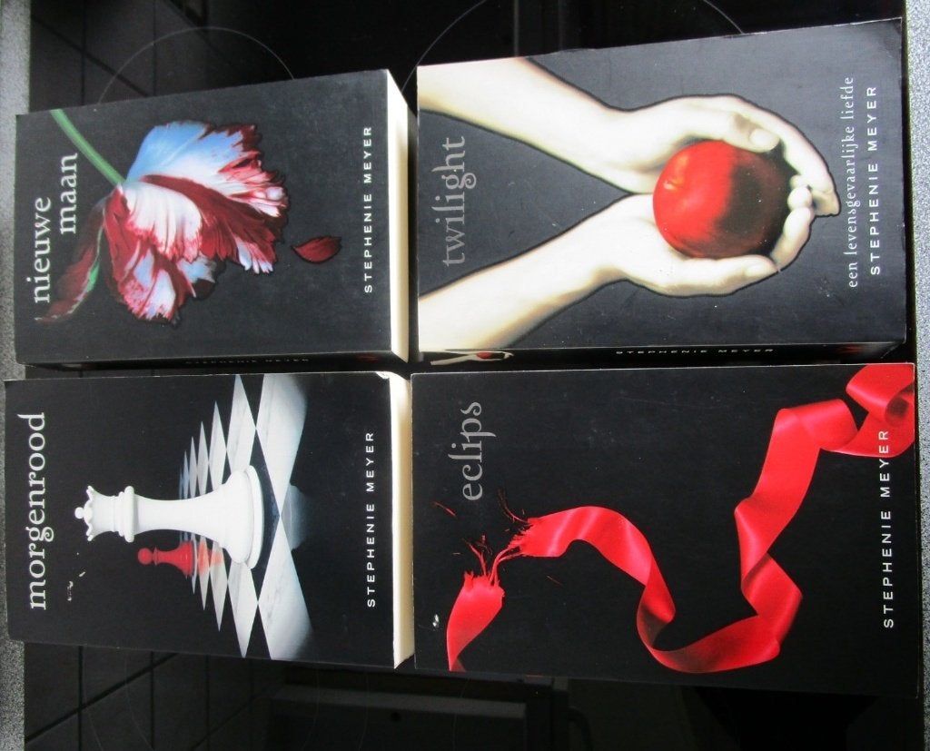 Twilight Nieuwe maan Eclips Morgenrood - Stephenie Meyer, Enlèvement ou Envoi, Utilisé, Stephenie Meyer