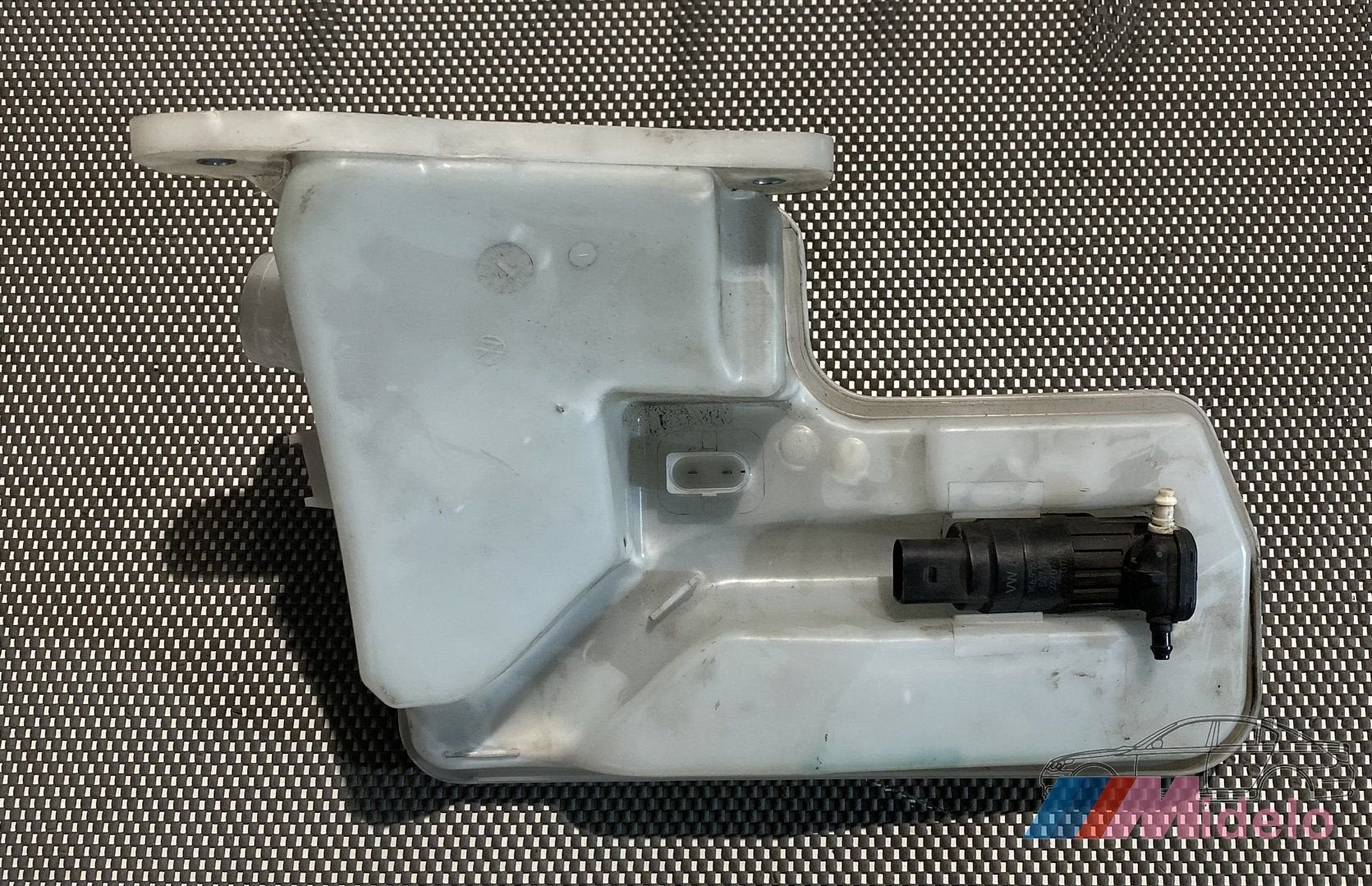 AUDI A3 RUITENWISSERVLOEISTOF TANK 5Q0955453T, Gebruikt, -, -, -