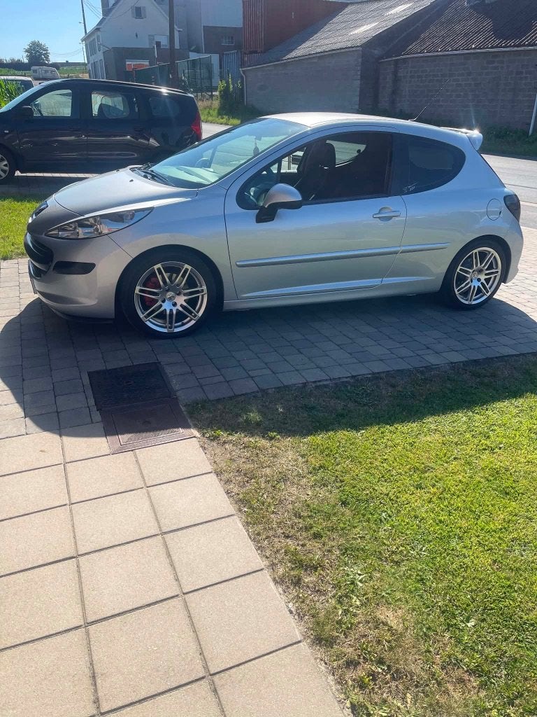 Peugeot 207, Auto's, Peugeot, Stof, Zwart, Vierwielaandrijving, Particulier