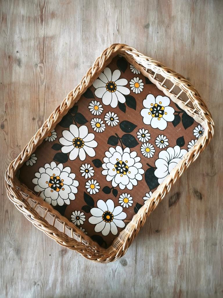 Très jolis plateau vintage en osier - décor floral bohème, Ophalen of Verzenden