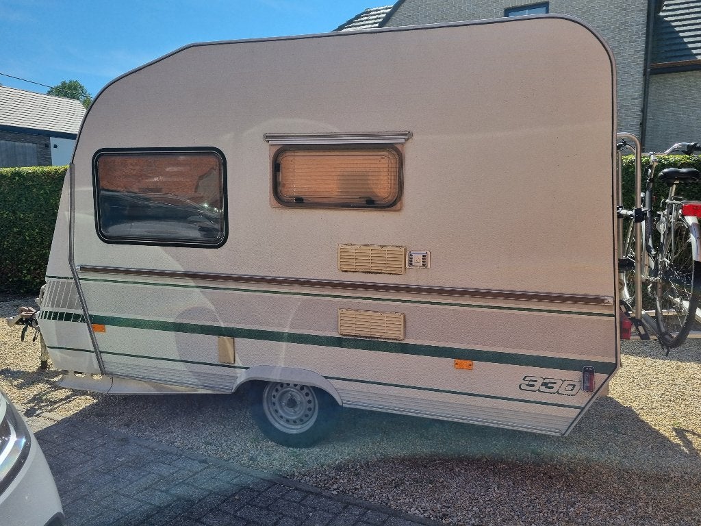 Caravan chateau la CAR, Caravans en Kamperen, Caravans, Chateau, Luifel, Particulier, 500 - 750 kg