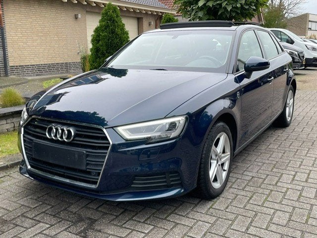 Audi A3 Sportback 35 TDI S-TRONIC PANO NAVI LEDER, Cuir, Achat, 110 kW, Entreprise
