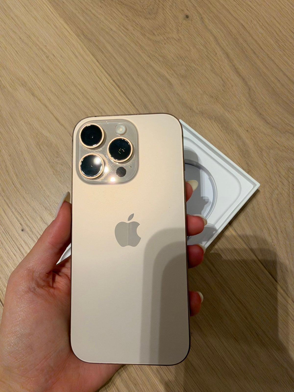 Iphone 16 pro 256gb, Enlèvement, Comme neuf, IPhone 16