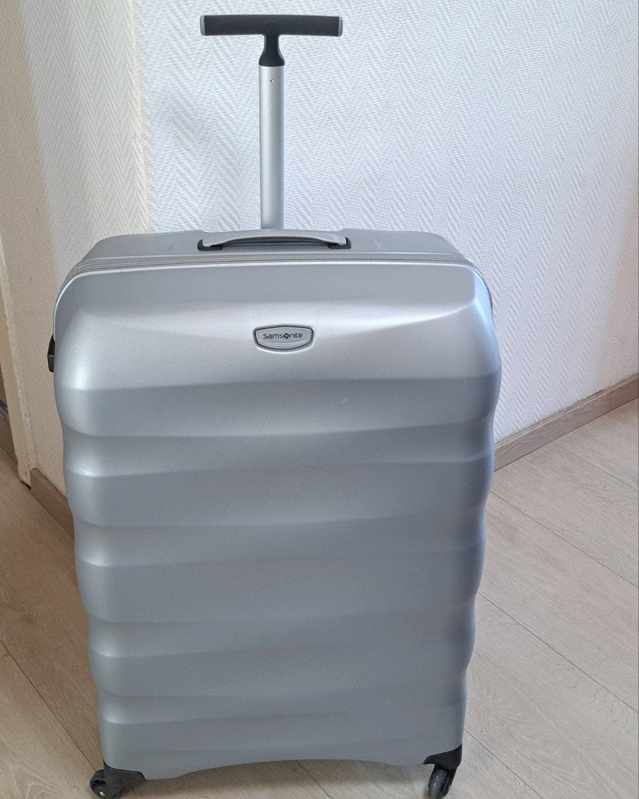 samsonite grande valise trolley 4x roulettes légère 75/45 cm, Enlèvement, Roulettes