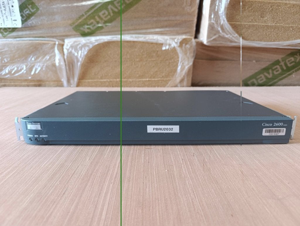 Cisco 2610XM vintage modulaire router — 2600-serie, Ophalen, Zo goed als nieuw, Router, Cisco