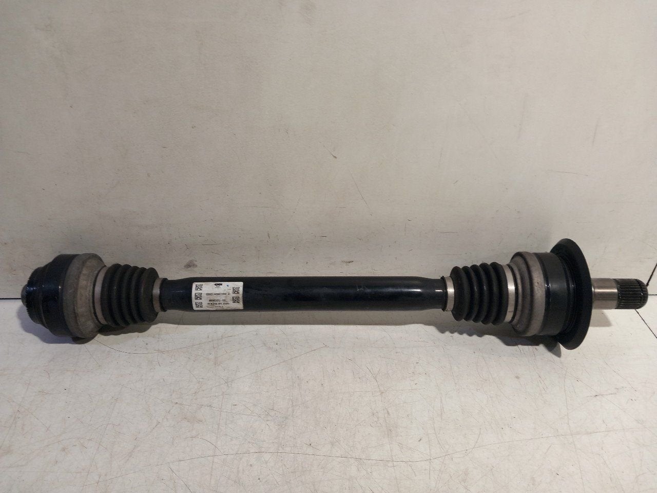 Aandrijfas links achter BMW Z4, Onderdelen@venauto.nl, Van der Ven Autorecycling B.V., Gebruikt, Ettenseweg 76, 4706 PB Roosendaal, The Netherlands