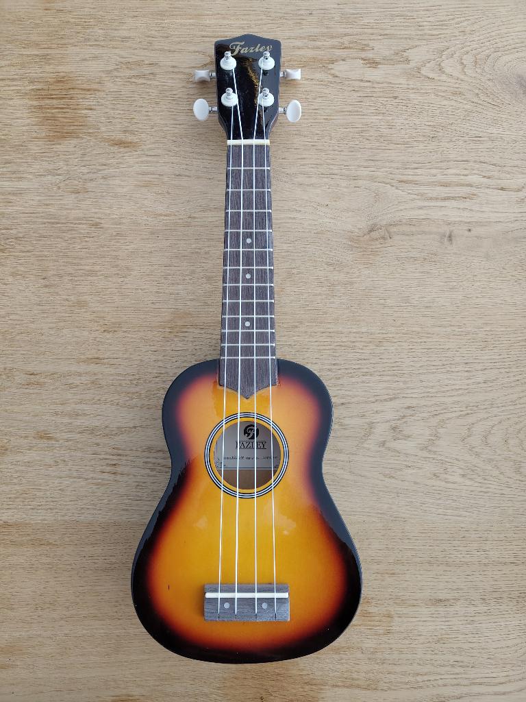 Fazley ukelele, Musique & Instruments, Instruments à corde | Autre, Enlèvement ou Envoi, Neuf, Ukulélé
