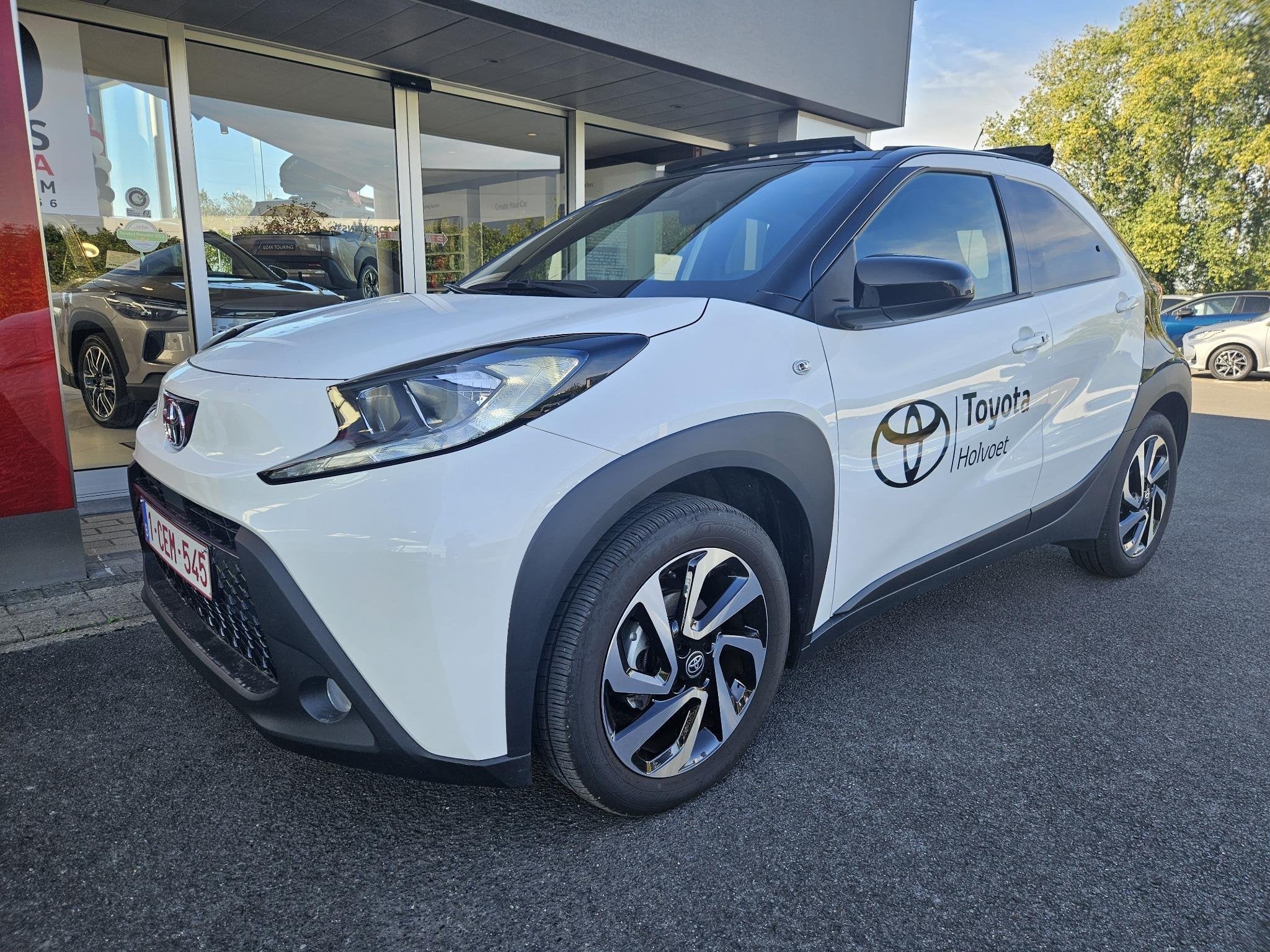 Toyota Aygo X 1.0 VVT-i Air Pulse CVT (automatique), Autos, Achat, 965 kg, Autres couleurs, Assistance au freinage d'urgence
