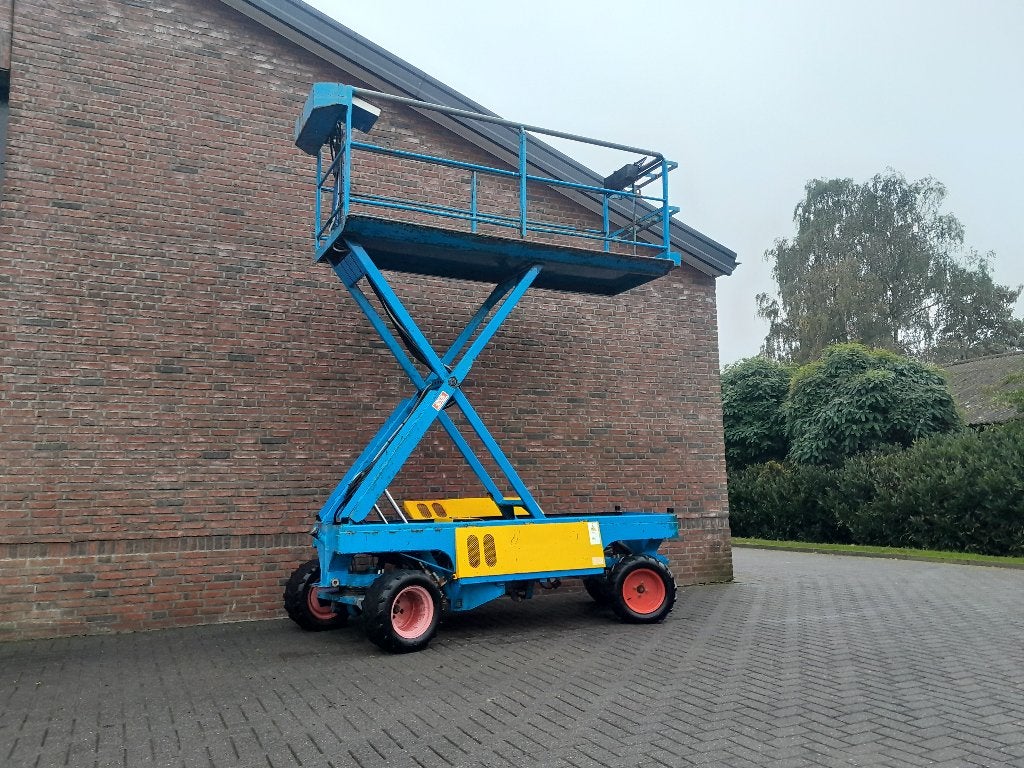 Compact Snoeiplateau met Dieselmotor, Tuin en Terras, Ophalen, Gebruikt
