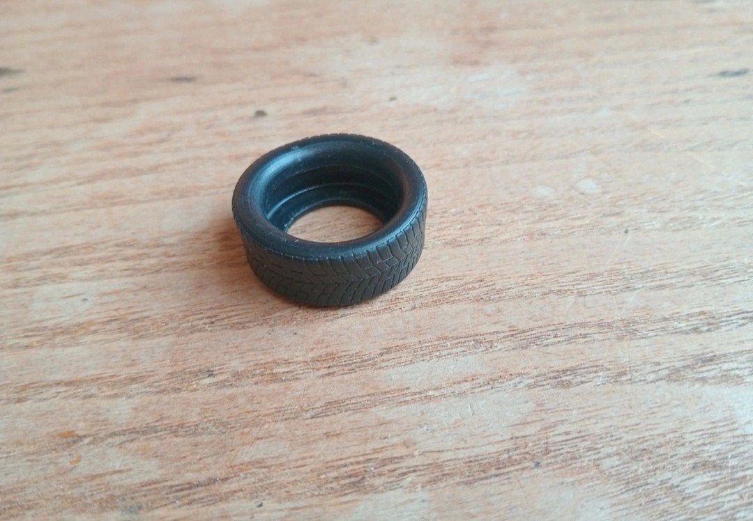 M.a.s.k. mask raven rubber wheel tire part 1986, Collections, Jouets, Envoi, Utilisé