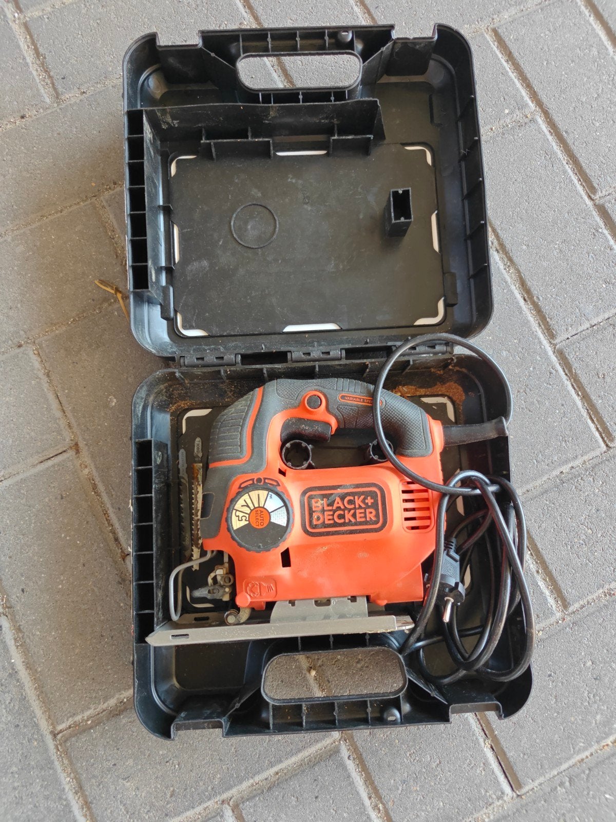 Black en Decker Decoupeerzaag 550 watt, Doe-het-zelf en Bouw, Gereedschap | Zaagmachines, Ophalen, Gebruikt, Black & Decker, Minder dan 600 watt