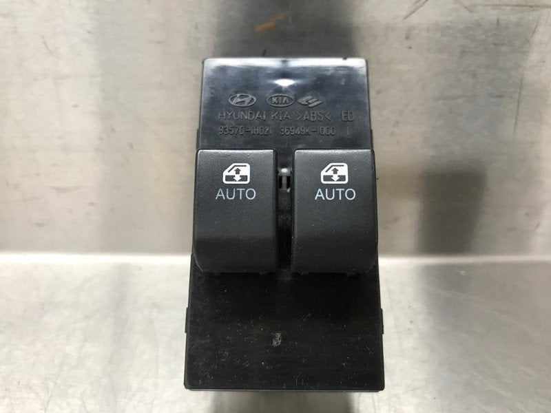 RAAMSCHAKELAAR Kia Pro cee'd (EDB3) (|937501H021|), Gebruikt, Kia