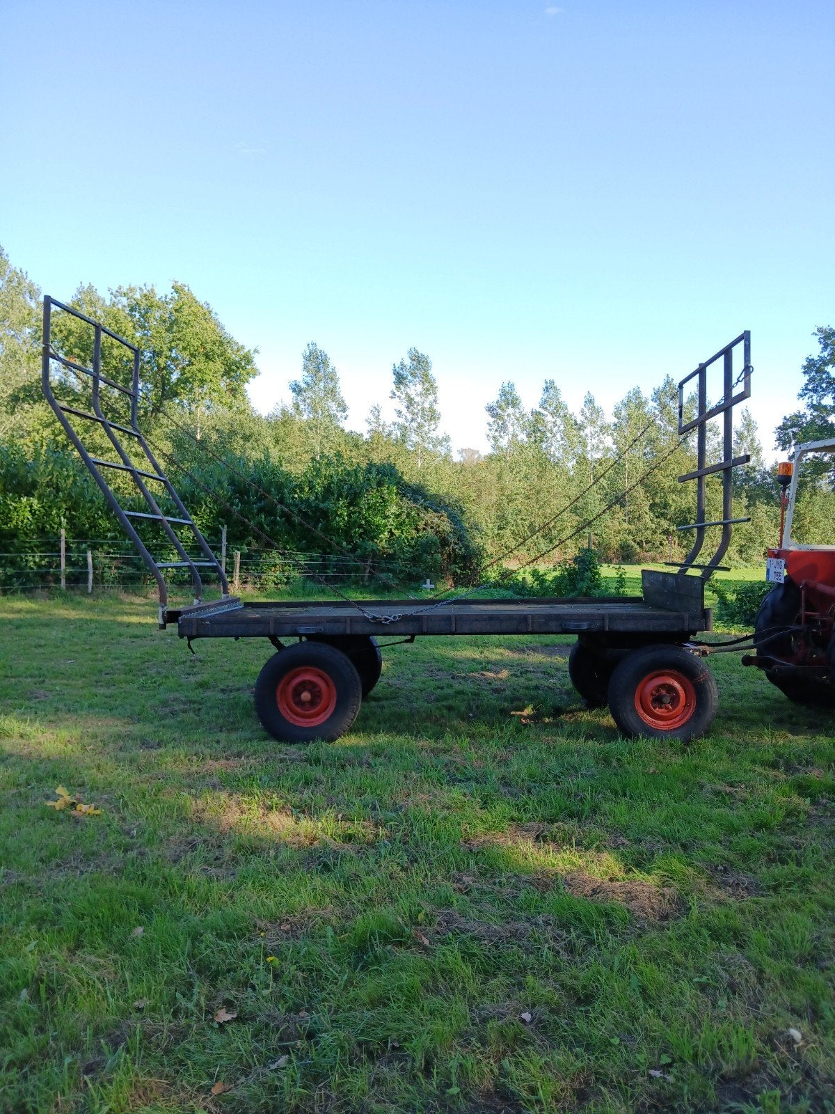 Hooiwagen/platte kar 6m, Ophalen, Akkerbouw, Weidebouw