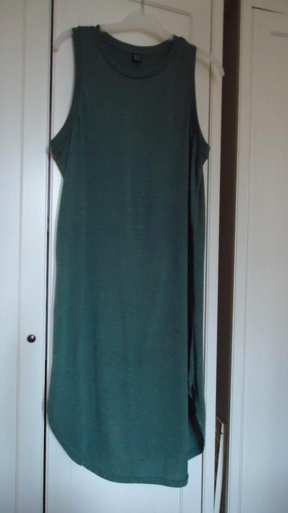 Zomerkleed maat 42 - donkergroen, Maat 42/44 (L), Ophalen of Verzenden, Zo goed als nieuw, Onder de knie