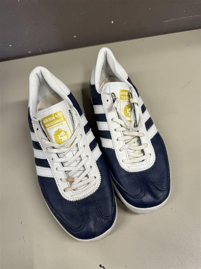 Vintage Adidas Beckenbauer Allround UK6 navy blue - maat 39, Enlèvement ou Envoi, Porté