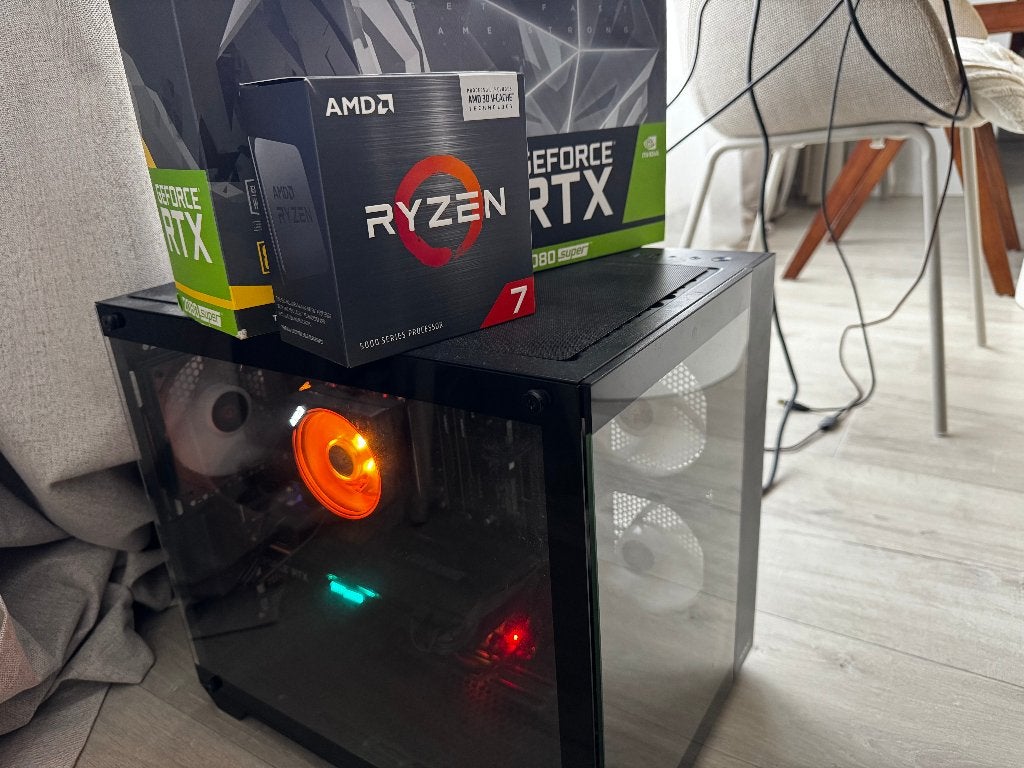 Krachtige GAMing PC Ryzen 7 5700X3D + RTX2080 super 8GB, Computers en Software, Ophalen of Verzenden, Gebruikt