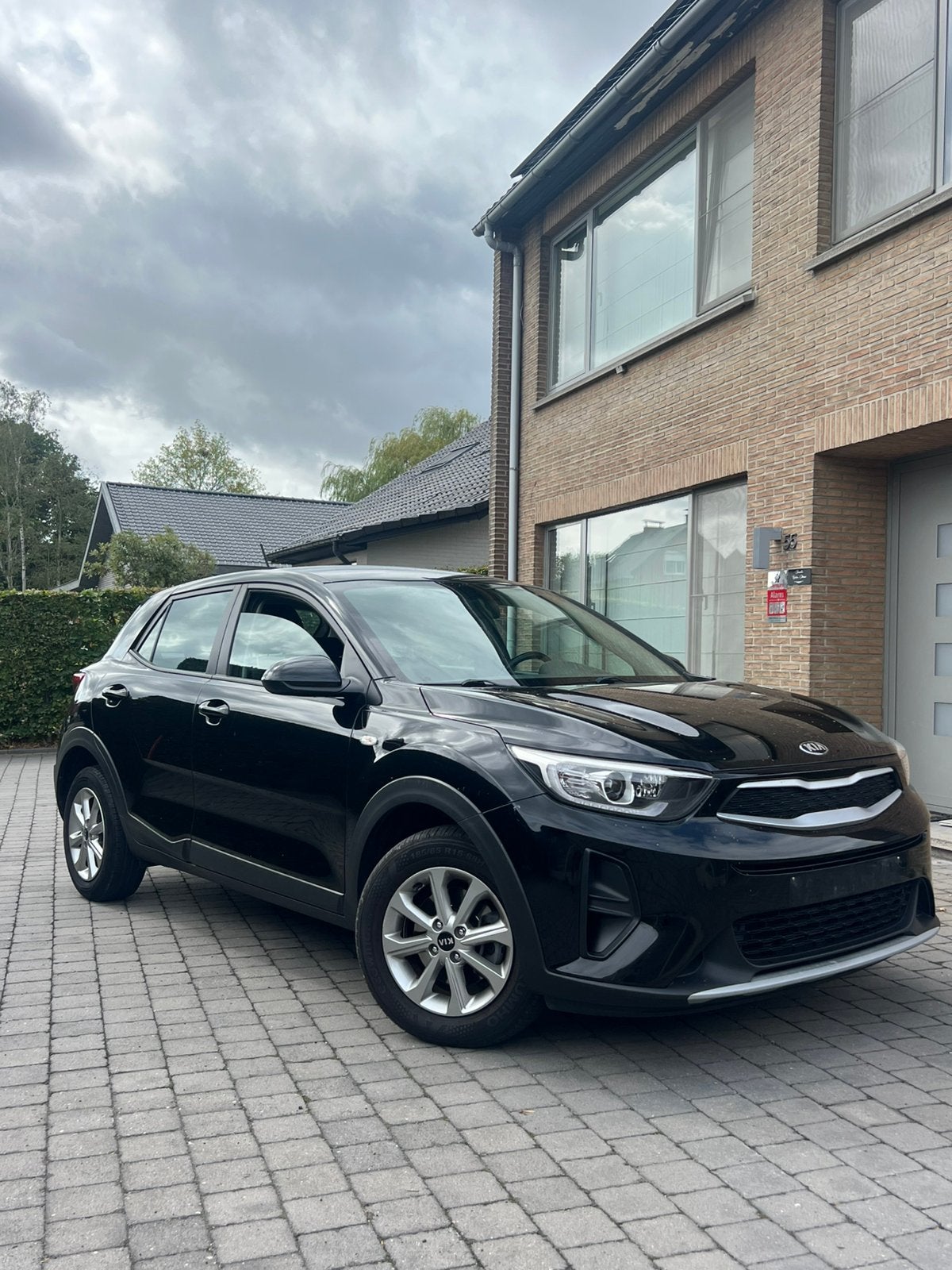 Kia Stonic 1.2i | 74000KM | Carplay AC | 2018 | Bel état, Autos, Achat, Boîte manuelle, Noir, 5 places