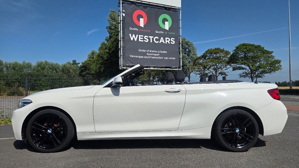 BMW 218 IA CABRIO M SPORT PAKKET, Autos, BMW, 100 kW, Cabriolet, Noir, 2 portes