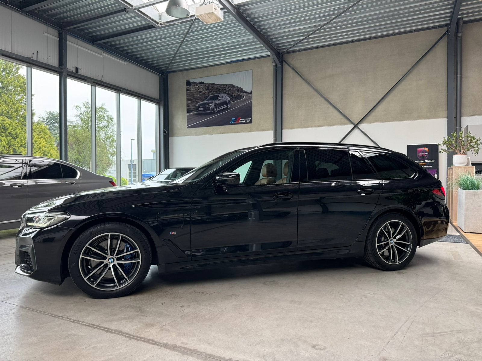BMW 530e M-Sport | 07/2021 | 92.000 km | Panoramisch Dak, Auto's, BMW, Automaat, 1998 cc, Achterwielaandrijving, 4 cilinders