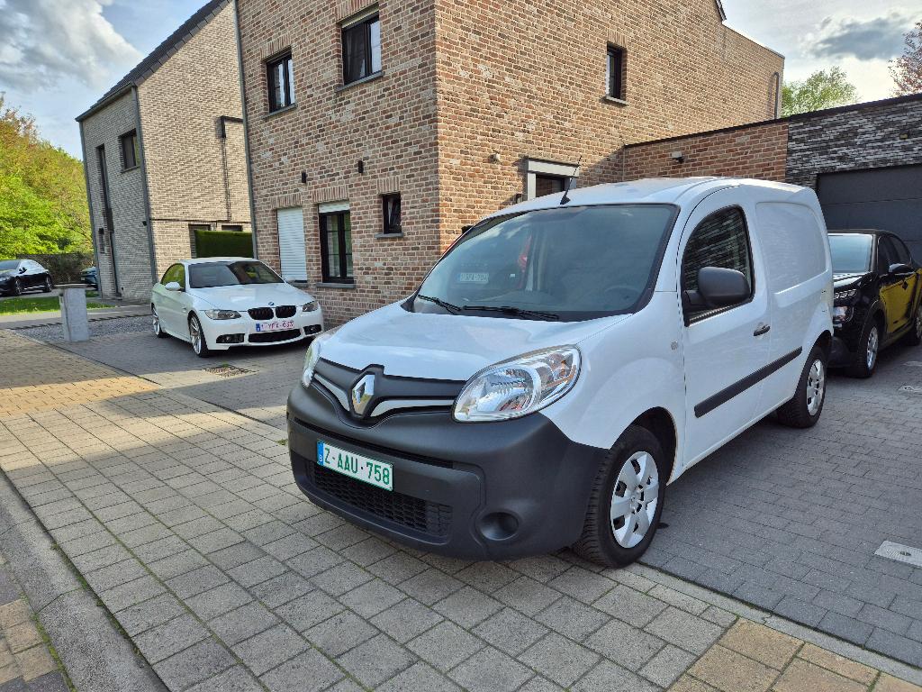 Renault Kangoo LV 2021 1.5 dCi 95 Airco (EU6D) GARANTIE, Voorwielaandrijving, 4 deurs, Stof, 4 cilinders