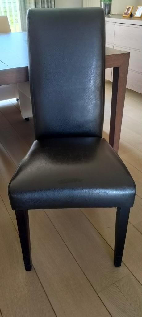 8 Stoelen met hoge leuning donkerbruin - € 50, Gebruikt, Bruin, Vijf, Zes of meer stoelen, Ophalen