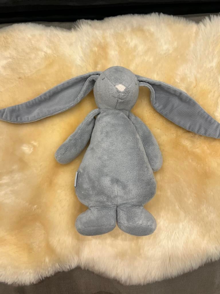 Moonie grijs konijn, Enfants & Bébés, Jouets | Peluches, Enlèvement, Comme neuf, Gris, Lapin