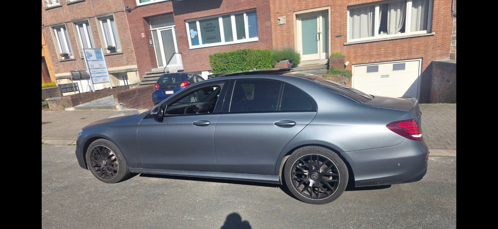 Mercedes classe E 220 4 matic gris matt d origine, Particulier, Achat, Toit panoramique