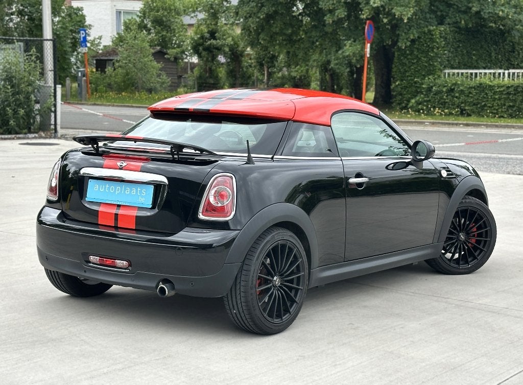 MINI Cooper Coupe Red Line 114000km Parkeersensoren Airco, Auto's, 90 kW, Leder, Bedrijf, Handgeschakeld