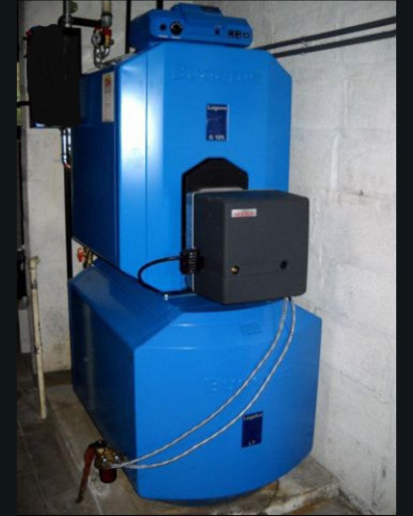 Buderus G125 mazout 2020, Doe-het-zelf en Bouw, Verwarming en Radiatoren, Zo goed als nieuw, Radiator, Ophalen