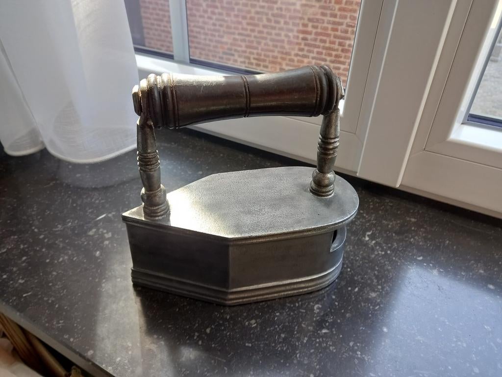 Antieke strijkijzers, Antiek en Kunst, Curiosa en Brocante, Ophalen