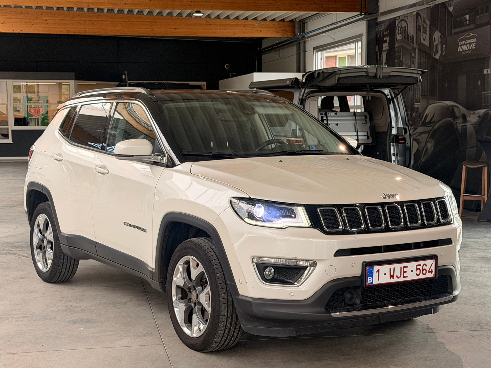 JEEP COMPASS, Auto's, Automaat, 4 deurs, 4 cilinders, Wit