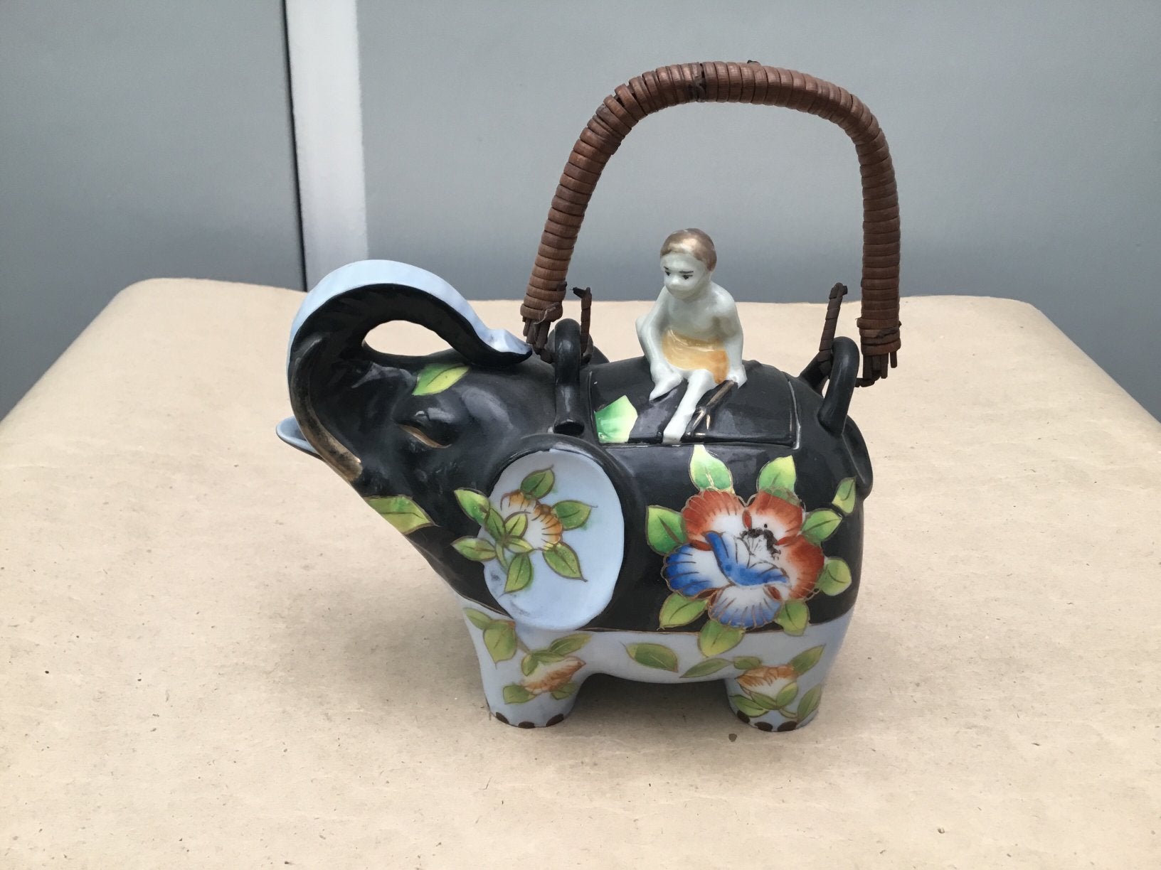 Vintage theepot Japan met berijder, Ophalen of Verzenden