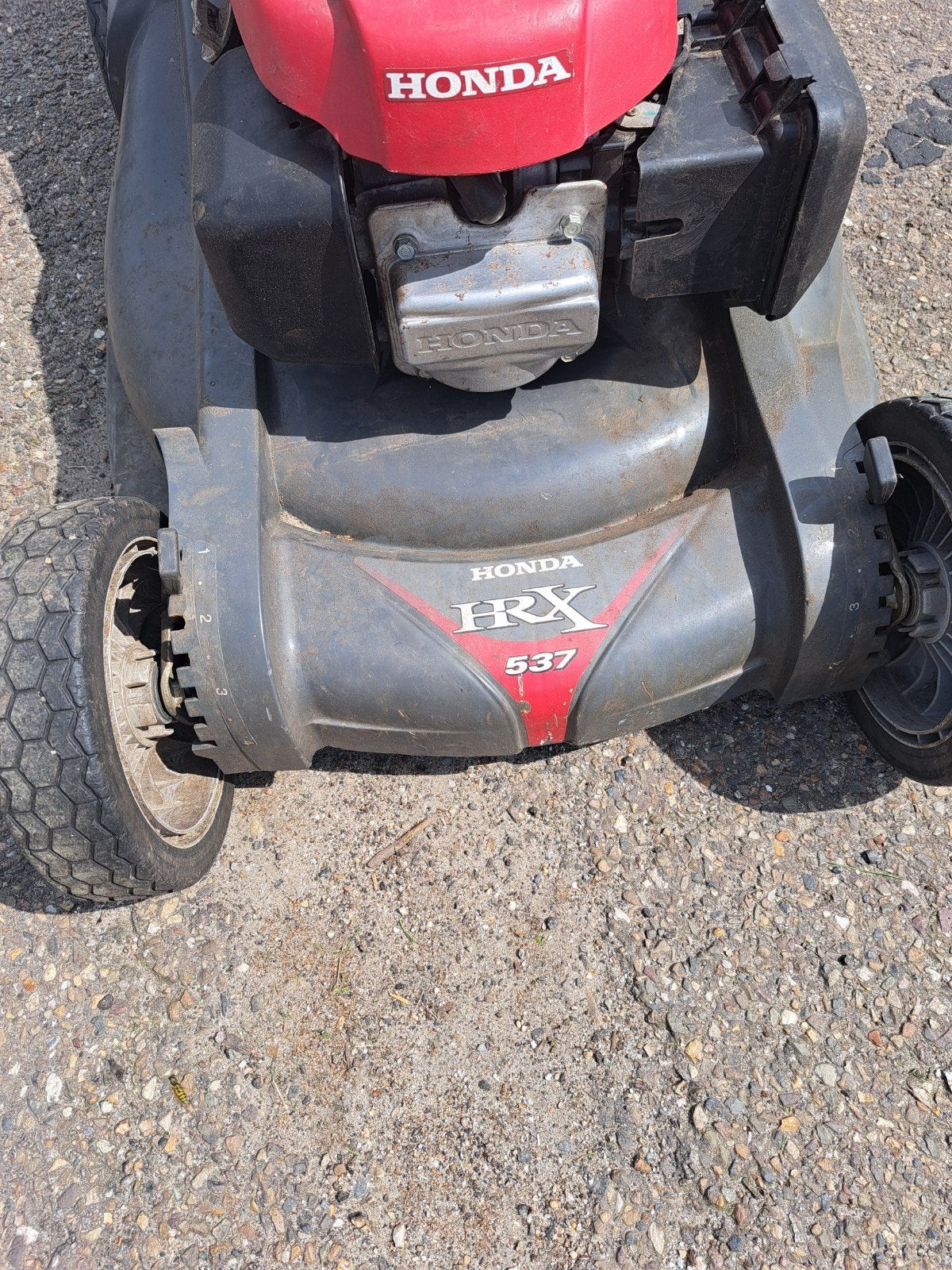 Grasmaaier Honda 537 hrx bij 2017 met wat werk, Tuin en Terras, Grasmaaiers, Opvangbak, Ophalen