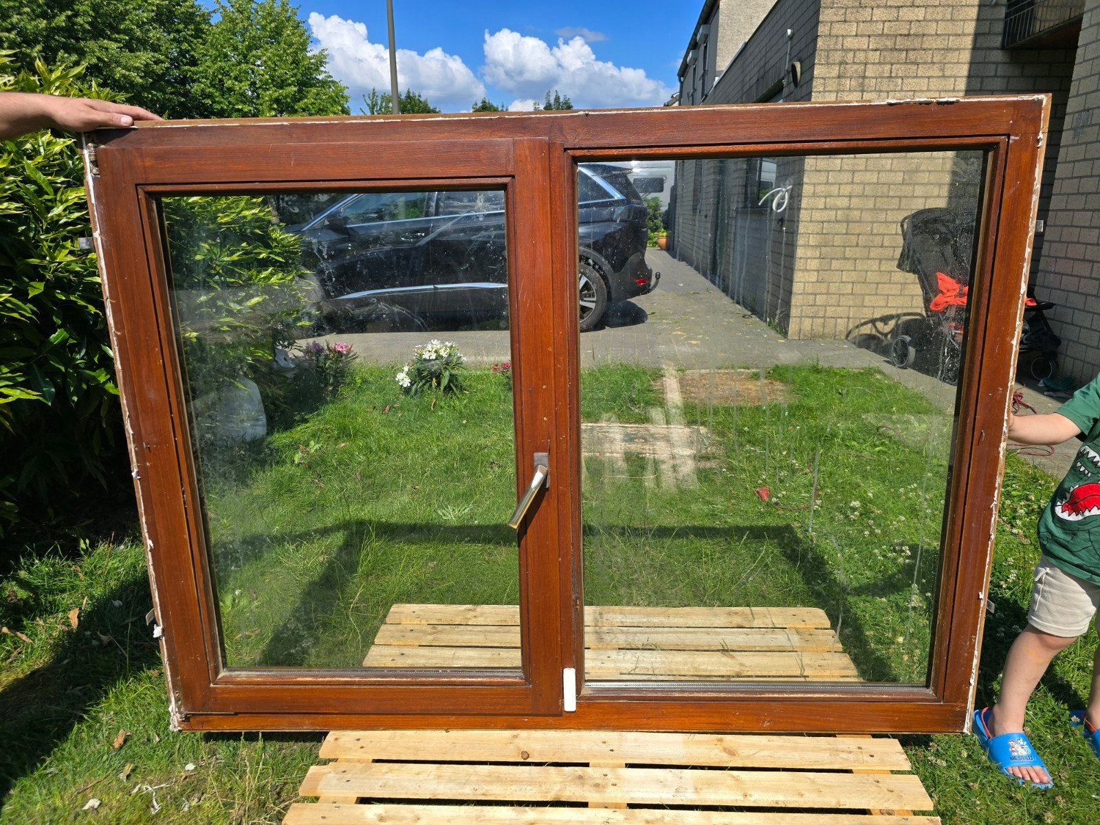 Fenêtre démontée en bois double vitrage 125cm de haut x 168c, Enlèvement