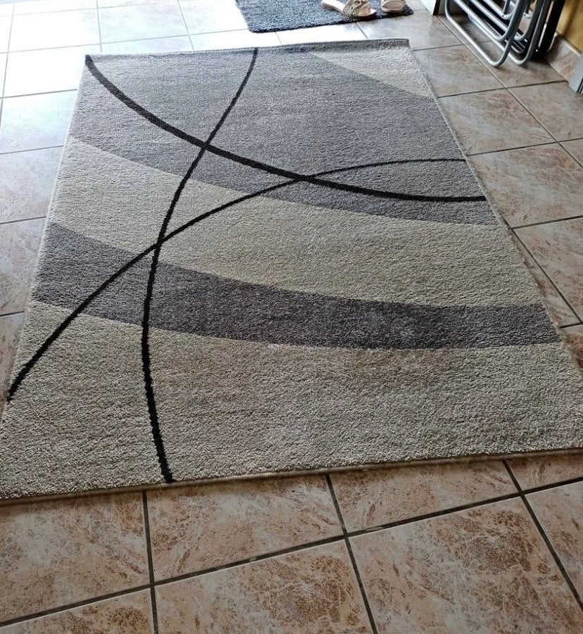 moquetter, Maison & Meubles, 150 à 200 cm, Noir, Enlèvement, Utilisé
