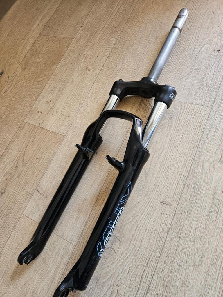 Fourche à suspension MTB 26" Suntour XCM, Vélos & Vélomoteurs, Vélos Pièces, Enlèvement ou Envoi, Fourche avant, Sr suntour