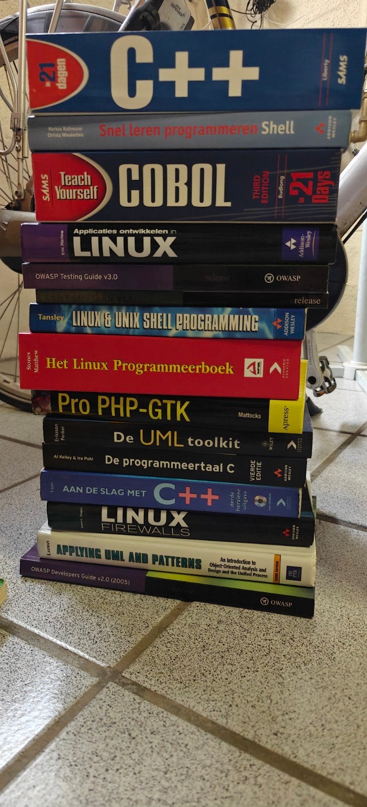 Batch programmeer boeken (gratis): Linux, C++, Cobol, Boeken, Ophalen, Zo goed als nieuw