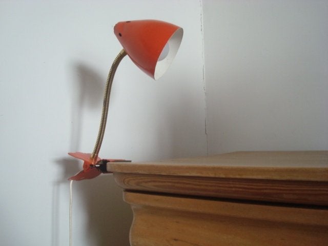 lampe à pince, vintage, de couleur rouge/orange, Antiek en Kunst, Antiek | Verlichting, Ophalen