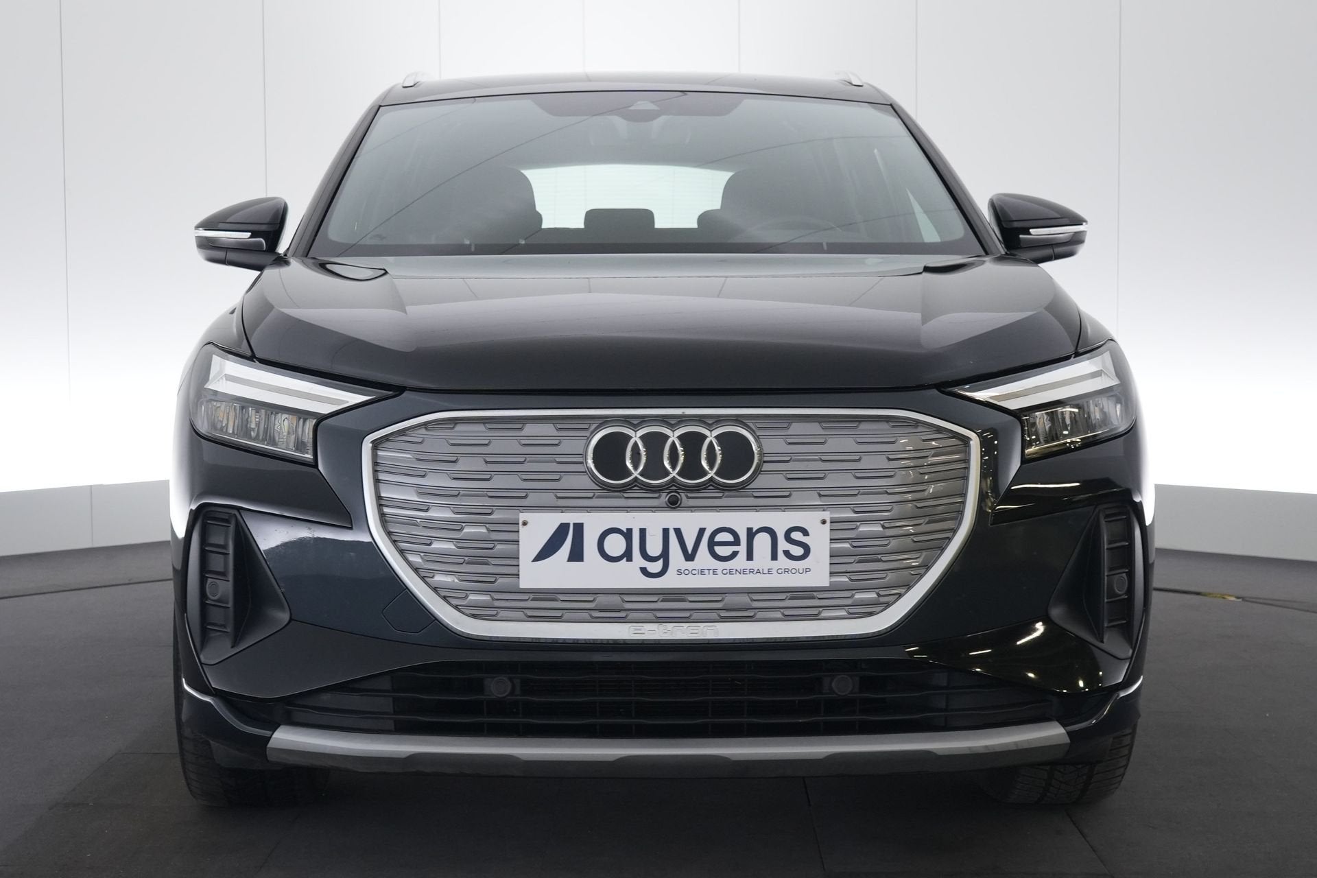 (2CJL889) AUDI Q4 E-TRON, Auto's, Automaat, https://public.car-pass.be/vhr/72ba1f97-4c0e-424b-8f25-d4b96d347f55, Gebruikt, Overige modellen