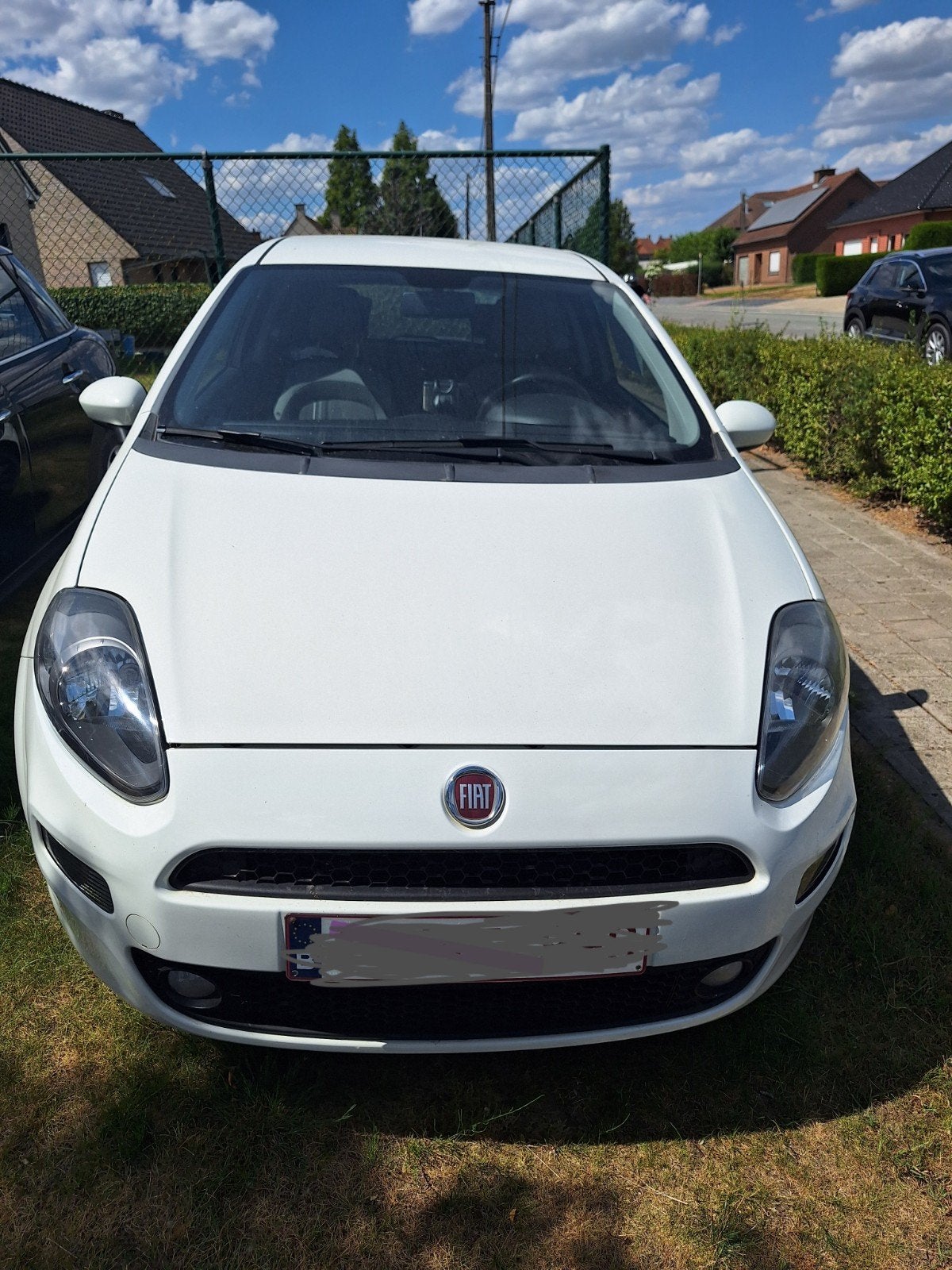 Fiat Punto Evo wit, Autos, Fiat, Punto, Essence, Euro 5, Hatchback, 5 portes, Boîte manuelle, Blanc, Gris, Tissu, Entretenue par le concessionnaire
