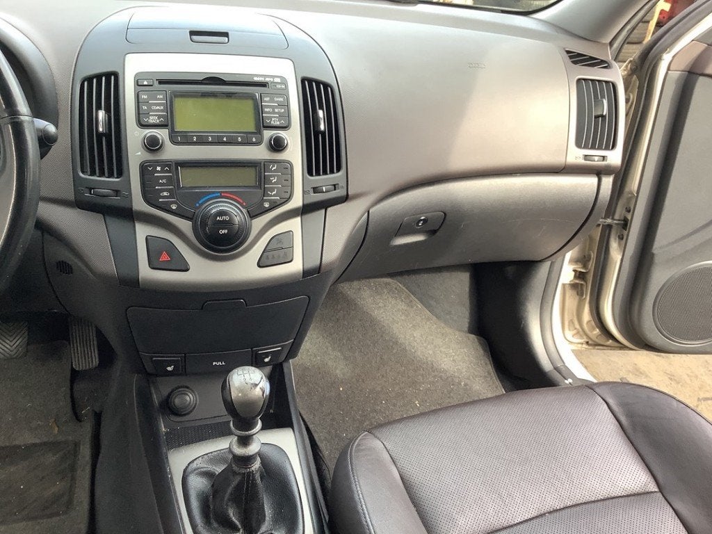 RADIO Hyundai i30 (FD) (01-2007/11-2011), Autos : Pièces & Accessoires, Hyundai Motor Deutschland GmbH, Kaiserleipromenade 5
63067  Offenbach am Main, DE