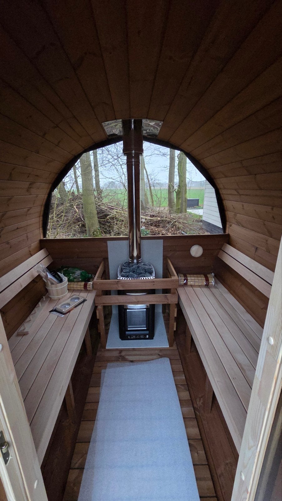 Livraison et installation gratuites d'un sauna en baril de 2, Enlèvement ou Envoi