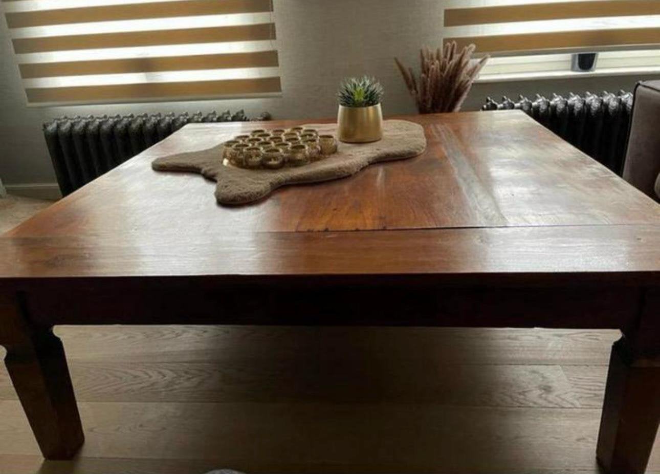 Koloniale salon tafel, Ophalen, Zo goed als nieuw