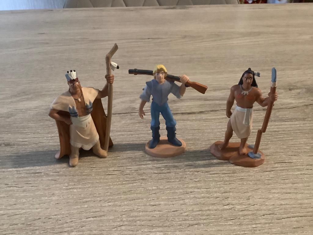Disney Pocahontas verschillende characters (7 cm), Ophalen of Verzenden, Zo goed als nieuw