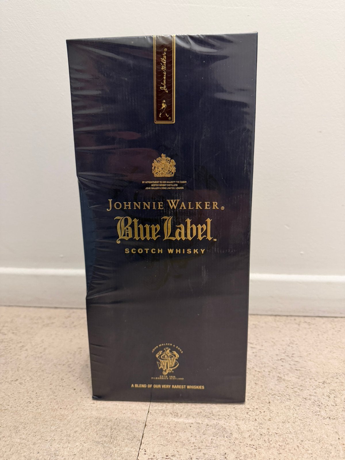 Johnnie walker Blue Label 1 liter 43%, Collections, Vins, Envoi, Neuf