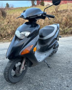 Gratis Kapotte brommer gezocht!!, Fietsen en Brommers, Brommers | Overige merken, Honda, Gebruikt, Ophalen of Verzenden, Klasse B (45 km/u)