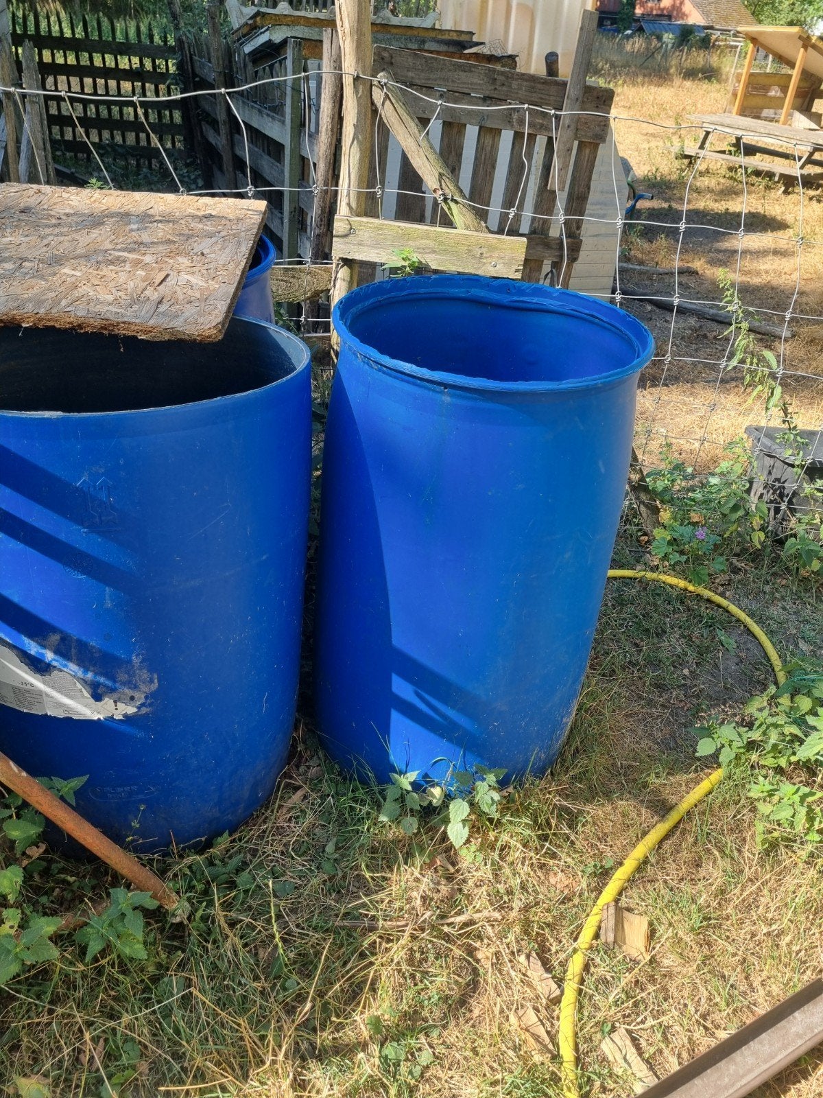 blauwe regentonnen 3 stuks, Ophalen
